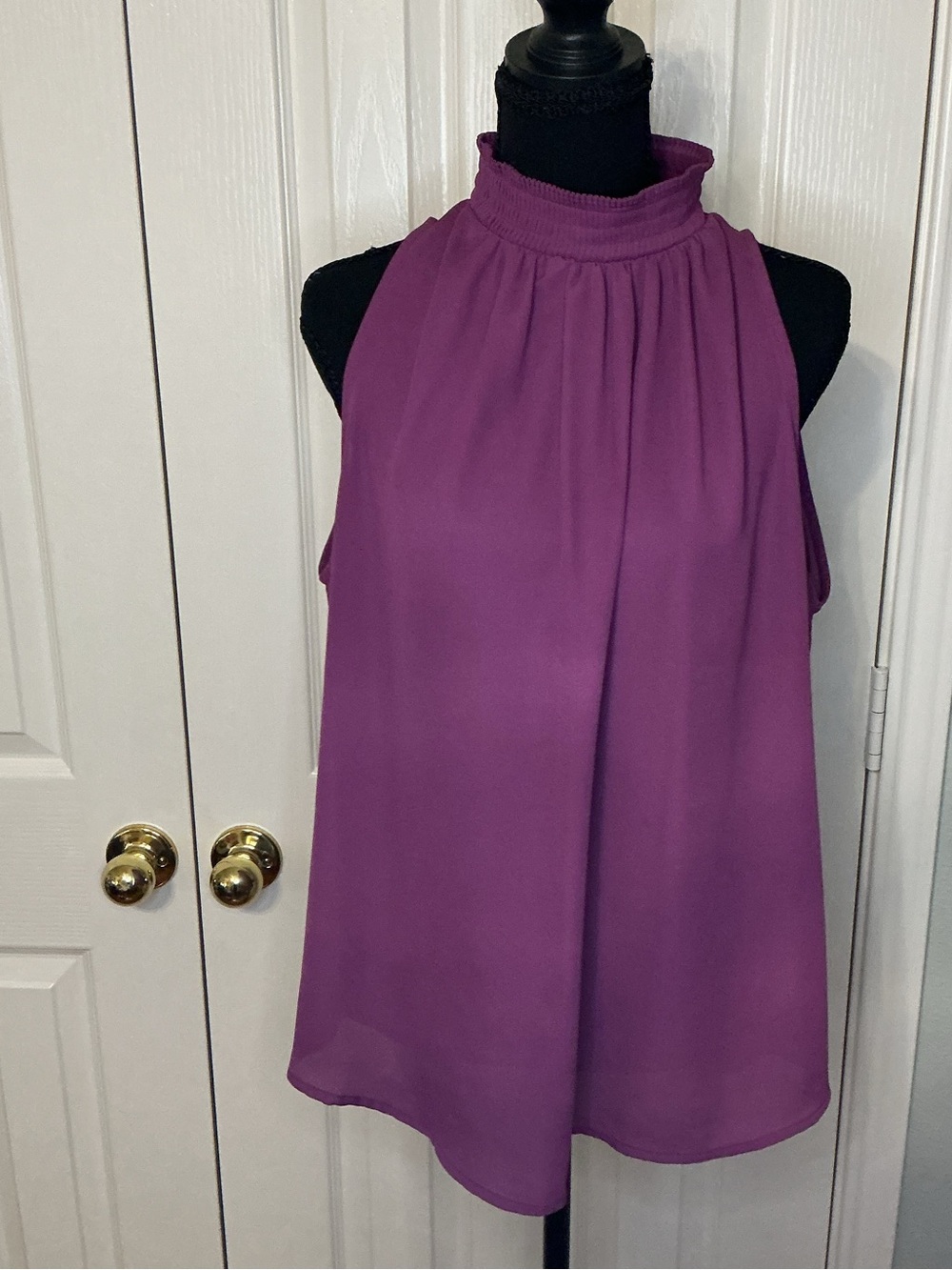 New York & Co. Sleeveless Purple Mock Neck Women's Top Sz L